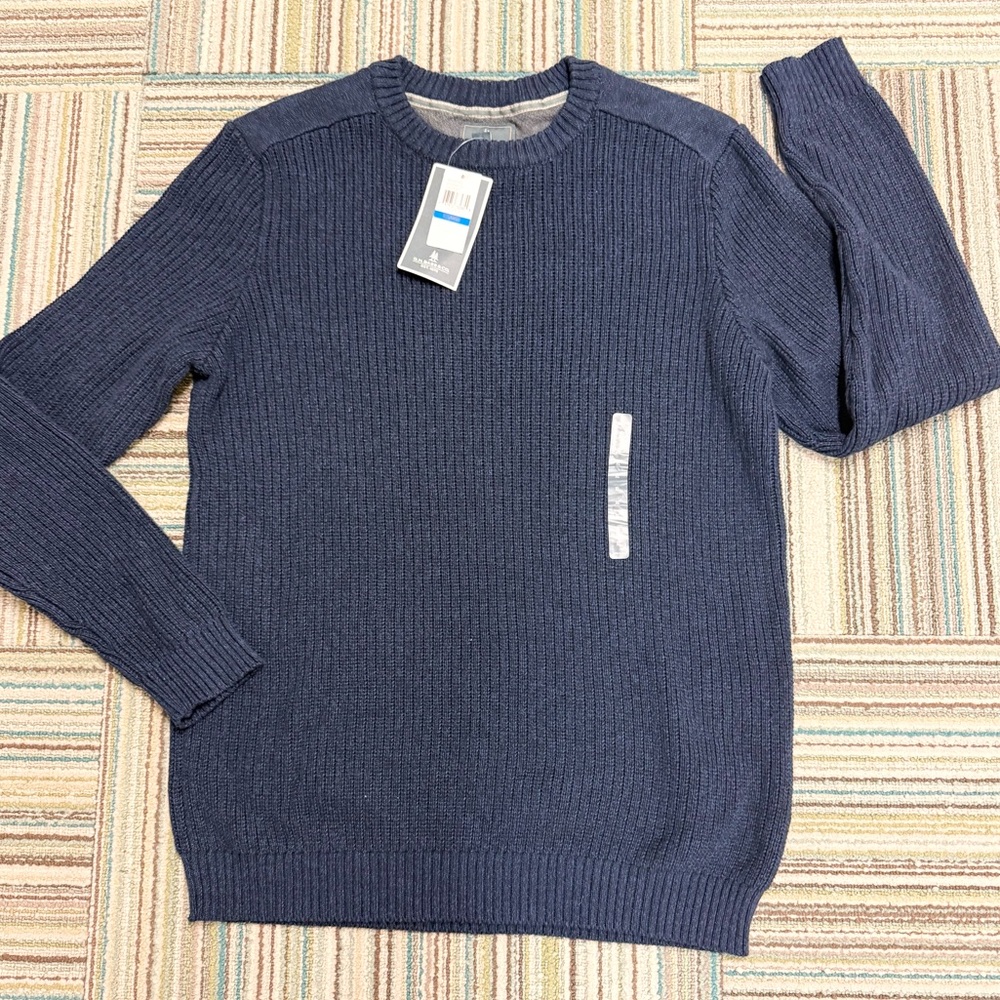 G.H. Bass & Co. Men's Crewneck Sweater in Club Blue-Classic Fit - Picture 2 of 5